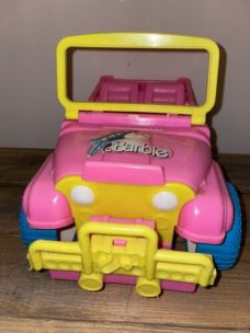1987 #7945 Barbie 4x4 Jeep Motorized Island Fun