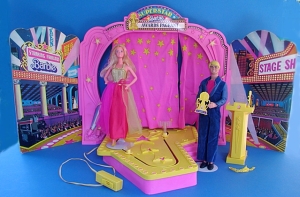 superstar-barbie-doll-stage-show-mib.