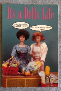 1989 Midge Doll POSTCARD #1305 It's a Dolls Life Barbie Bubblecut / Midge Redhead