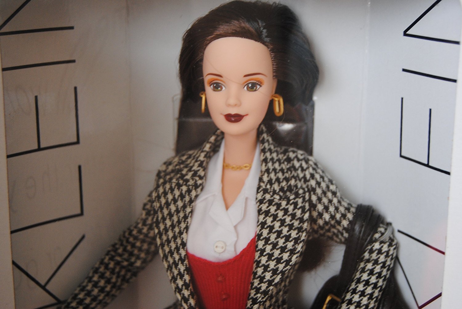 Barbie ann стрипчат. Кукла Barbie Anne Klein. Барби 1995-1997. Барби Guitar Doll.